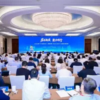 李志起在江苏省“中小微企业日”活动发表主旨演讲